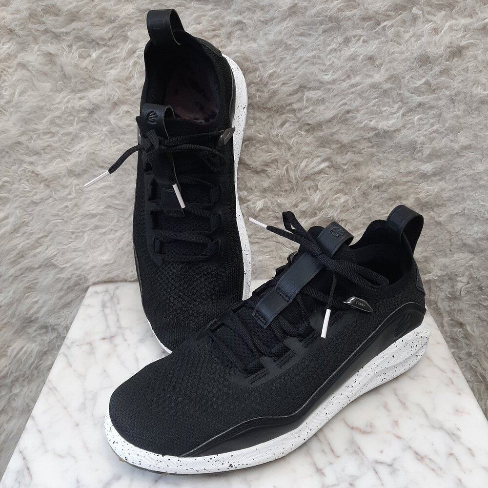 Under Armour Women's Black Steph Curry 8 SL "OREO" Spikeless Golf Shoes US 8